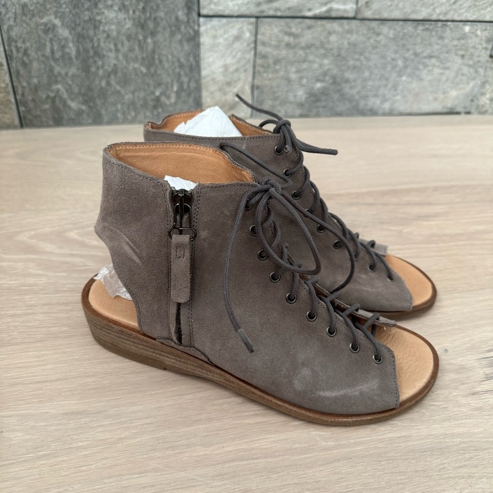 Geewawa Lace Up Sandals